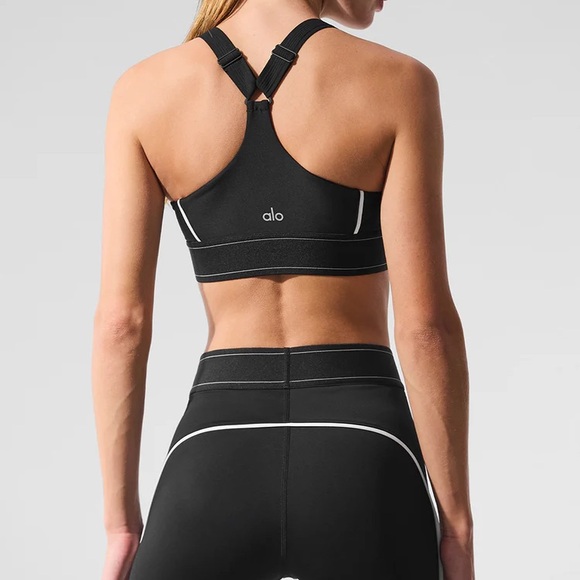 ALO Yoga Airlift Suit Up Bra Black - Picture 2 of 7